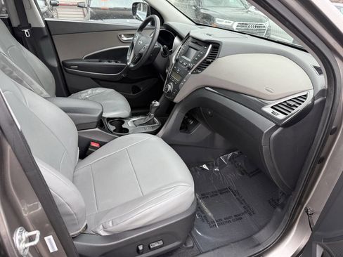 Used 2015 Hyundai Santa Fe Sport w/ Option Group 03 image 9
