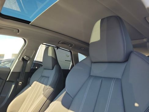 New 2025 Audi Q5 Premium Plus image 9