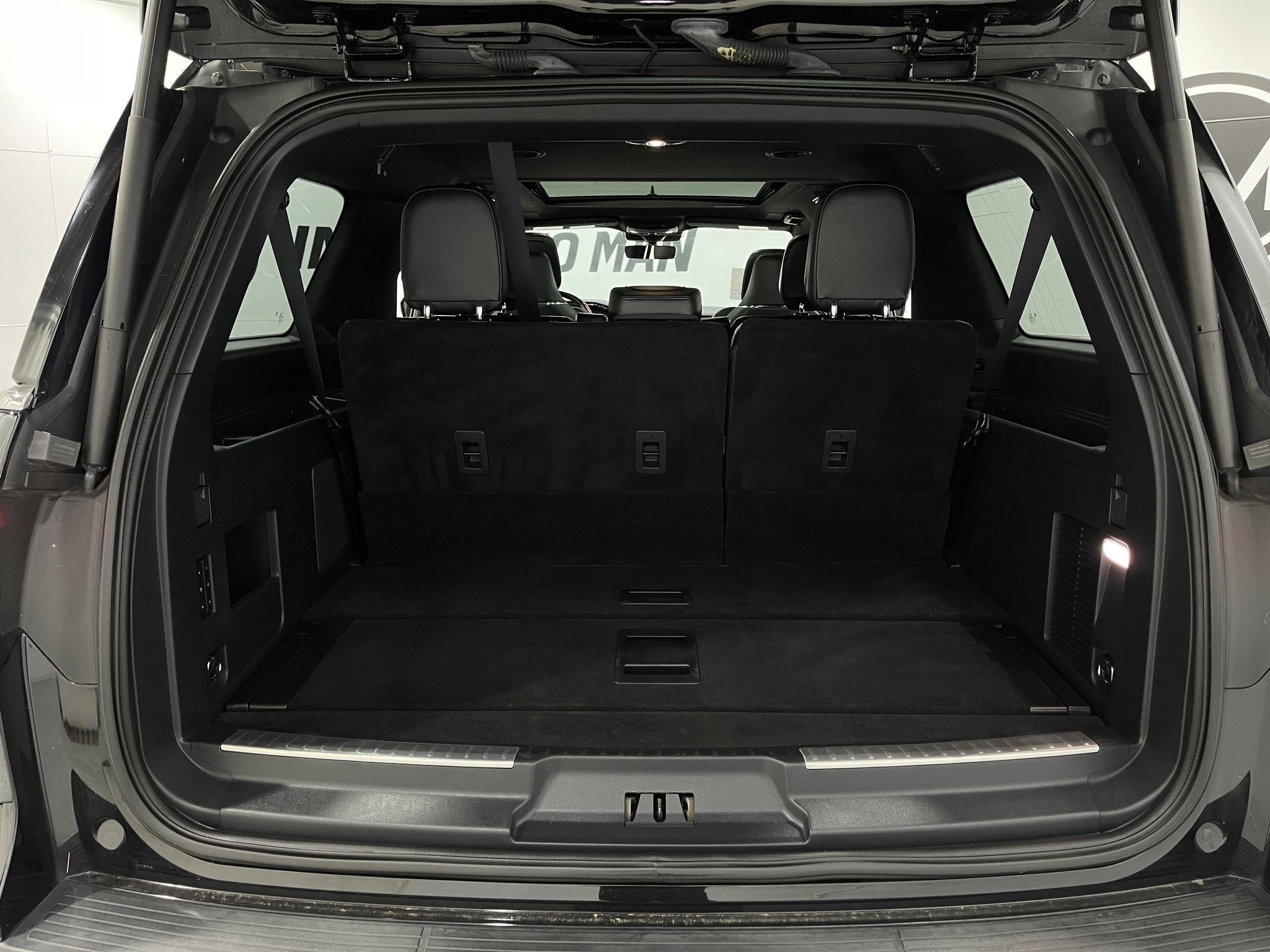 Used 2023 Lincoln Navigator L Reserve AWD/4WD image 25