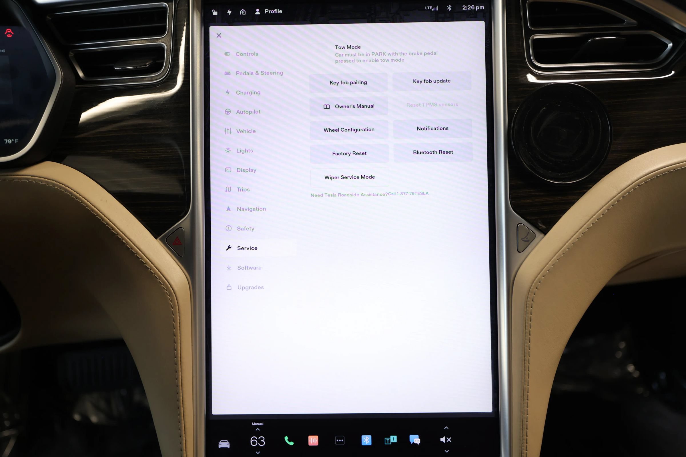 Used 2015 Tesla Model S 85 RWD image 66