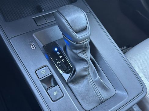 New 2026 Toyota Corolla Cross L image 25