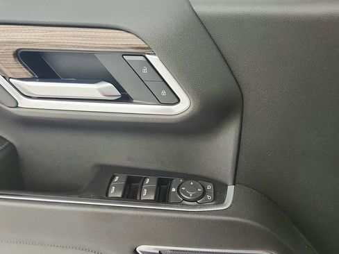 Certified 2022 Chevrolet Silverado 1500 LT w/ Texas Edition Plus image 24