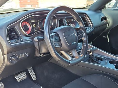 Used 2020 Dodge Challenger SRT Hellcat image 10