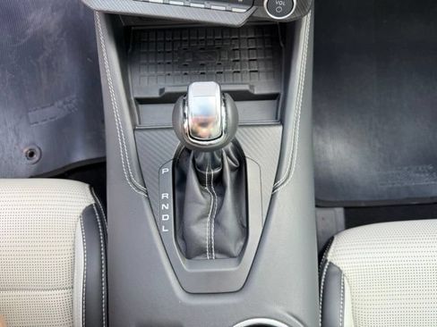 Used 2024 Ford Mustang Premium RWD image 22