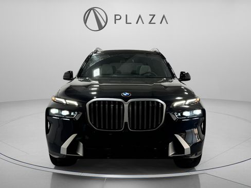 New 2026 BMW X7 xDrive40i image 7