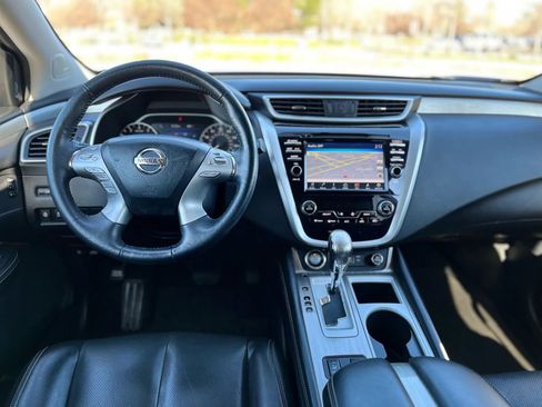 Used 2018 Nissan Murano SL w/ Moonroof Package AWD/4WD image 13