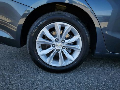 Used 2020 Chevrolet Malibu LT FWD image 29