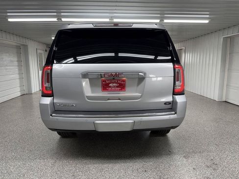 Used 2017 GMC Yukon Denali AWD/4WD image 6