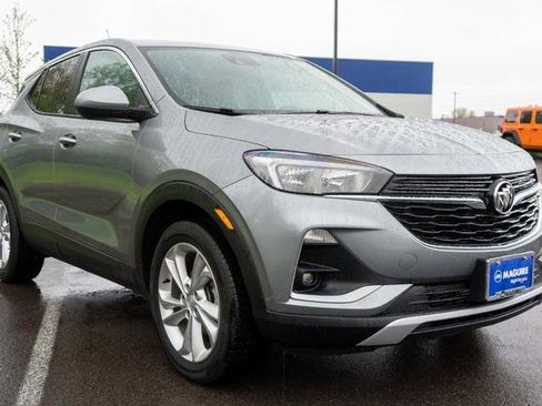 Used 2023 Buick Encore GX Preferred FWD image 4