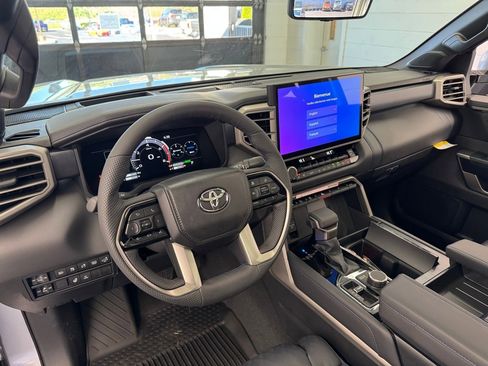 New 2026 Toyota Tundra Platinum image 18