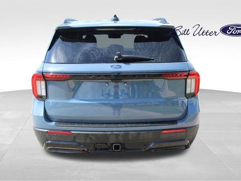 Used 2025 Ford Explorer ST-Line w/ Premium Package image 6