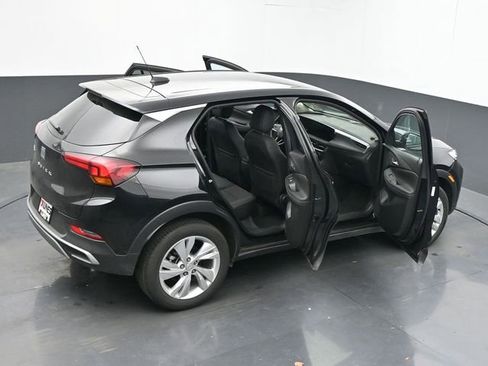 Used 2025 Buick Encore GX Preferred image 62