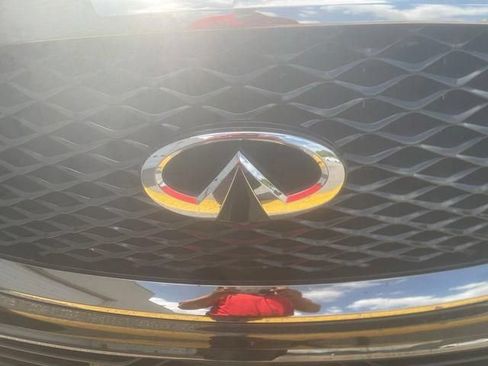 Used 2023 INFINITI QX80 Premium Select w/ Cargo Package RWD image 16