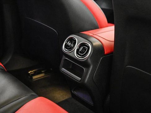 New 2026 Mercedes-Benz GLC 43 AMG 4MATIC image 19