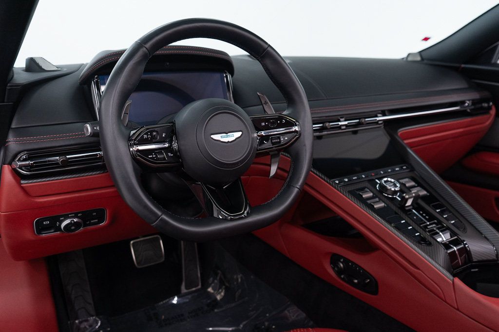 Used 2025 Aston Martin DB12 Convertible RWD image 22