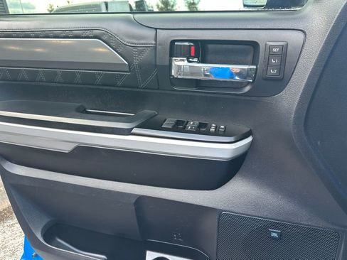 Used 2021 Toyota Tundra Platinum image 12