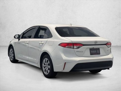 Used 2023 Toyota Corolla LE FWD image 7