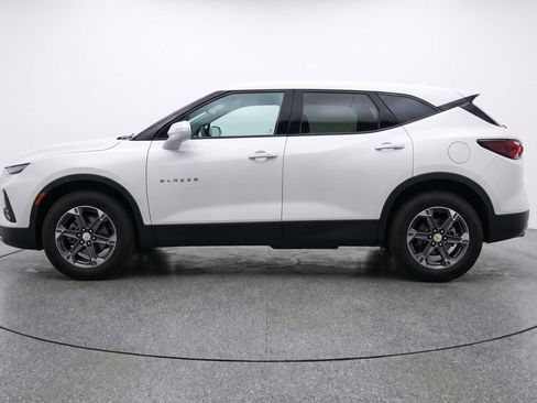 Used 2025 Chevrolet Blazer LT FWD image 5