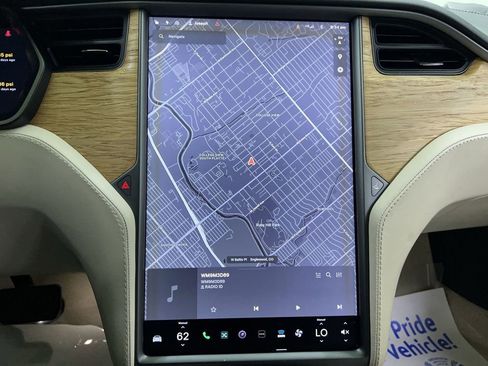 Used 2019 Tesla Model S 100D AWD/4WD image 23
