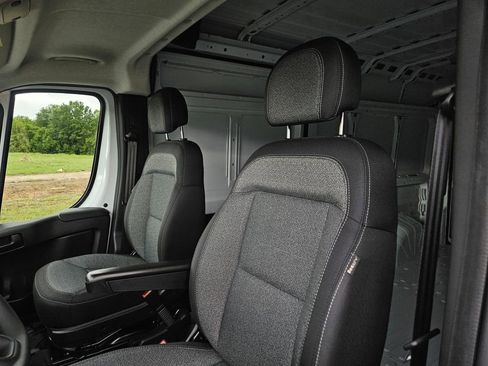 New 2026 RAM ProMaster 2500 FWD image 13