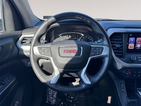 Used 2017 GMC Acadia SLT image 12