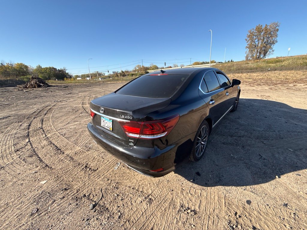 Used 2013 Lexus LS 460 AWD w/ F-Sport Pkg image 8