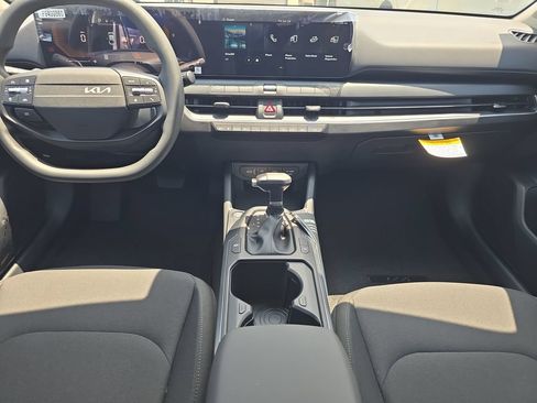 New 2026 Kia K4 FWD image 14