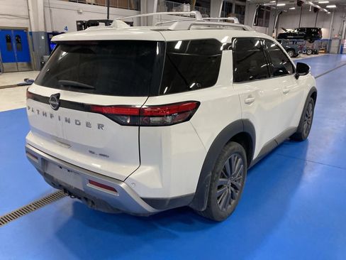 Used 2022 Nissan Pathfinder SL w/ SL Premium Package AWD/4WD image 7