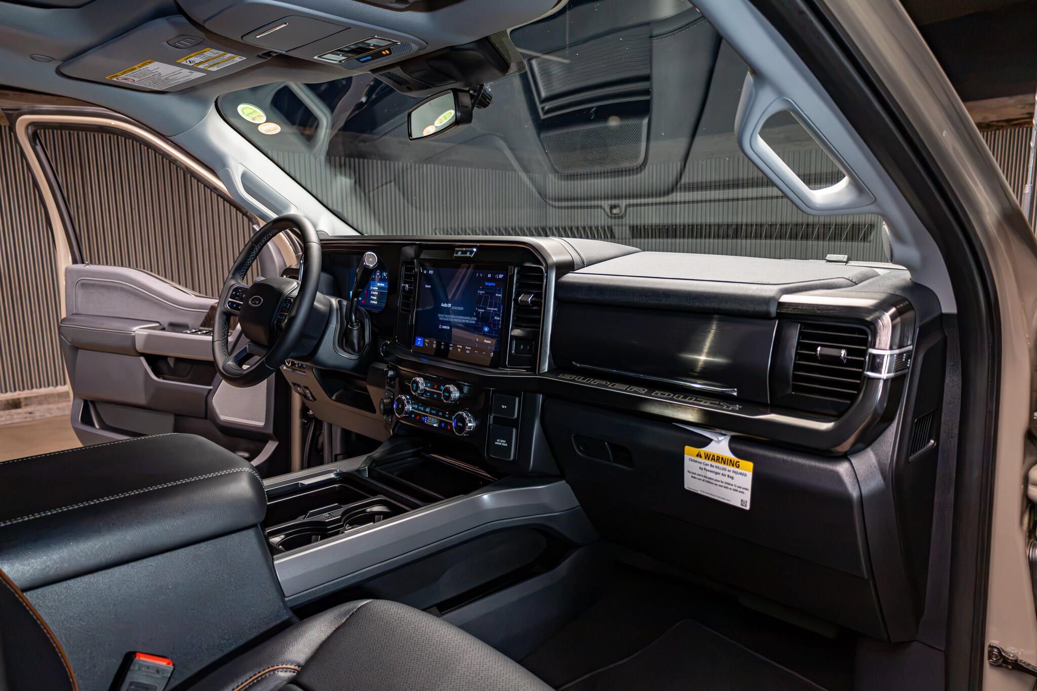 Used 2026 Ford F250 Lariat AWD/4WD image 17