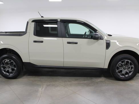 Used 2024 Ford Maverick XLT image 11