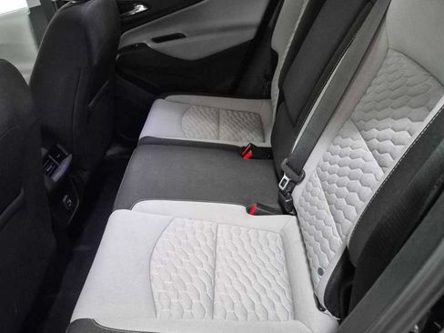Used 2020 Chevrolet Equinox LS AWD/4WD image 10