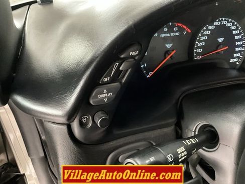 Used 2000 Chevrolet Corvette Convertible image 19
