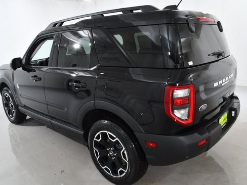 New 2025 Ford Bronco Sport Outer Banks w/ Outer Banks Tech Package+ image 15