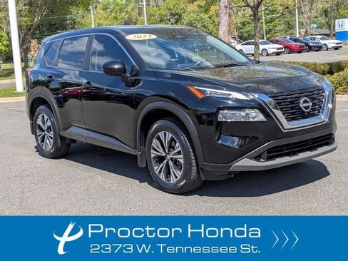 Used 2023 Nissan Rogue SV image 1