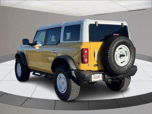 Used 2023 Ford Bronco Heritage Edition image 5