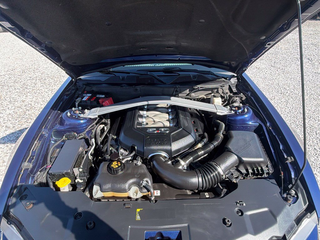 Used 2011 Ford Mustang GT RWD image 17