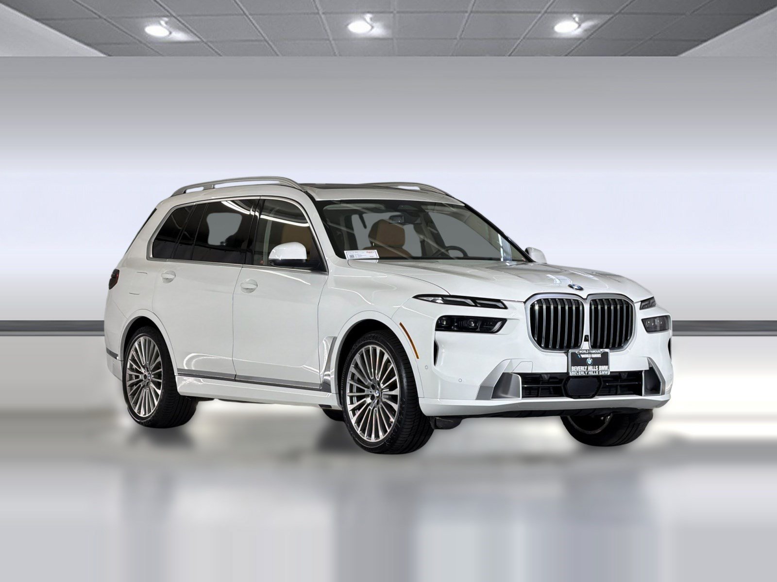 Used 2024 BMW X7 xDrive40i w/ Climate Comfort Package AWD/4WD image 6