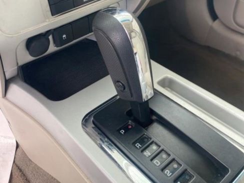 Used 2008 Mercury Mariner 2WD image 18
