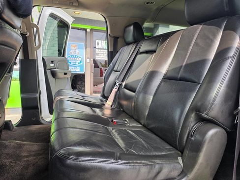 Used 2012 Chevrolet Suburban LT AWD/4WD image 22
