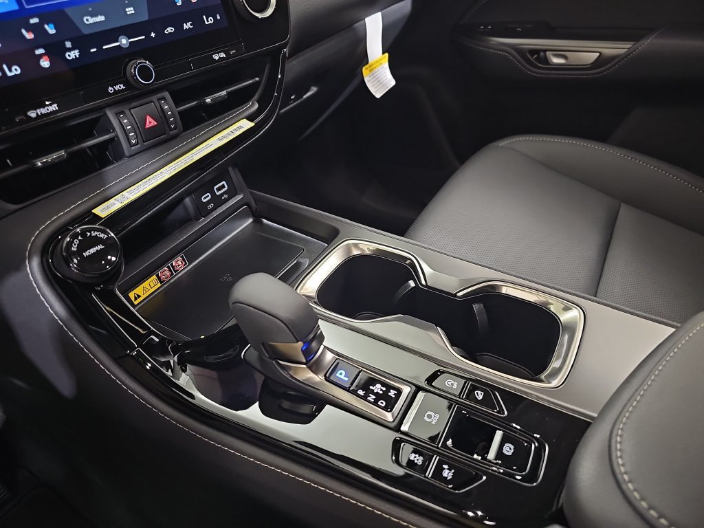 New 2026 Lexus NX 350 AWD w/ Accessory Package (2T) image 24