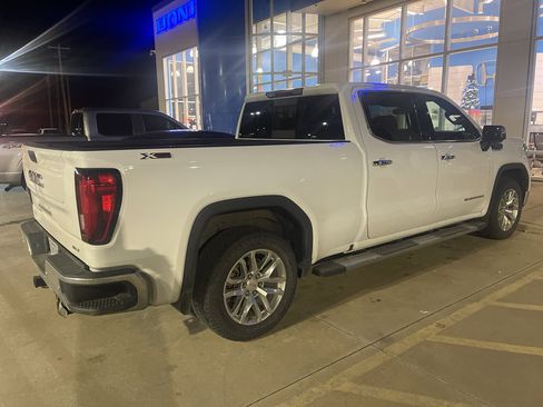 Used 2019 GMC Sierra 1500 SLT w/ SLT Premium Plus Package image 4
