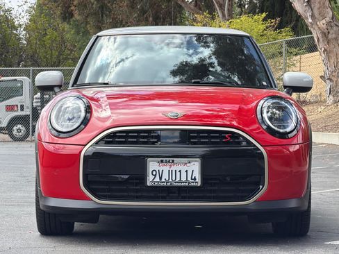 Used 2025 MINI Cooper S FWD image 10
