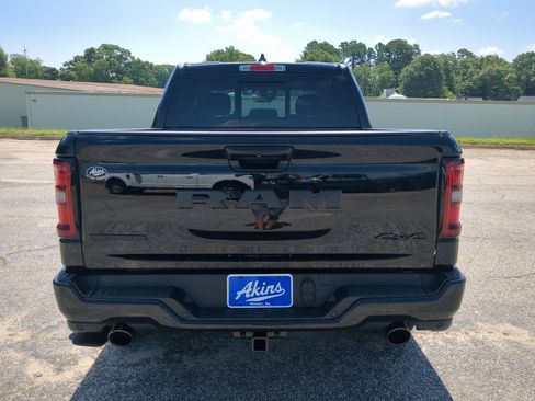 New 2026 RAM 1500 Big Horn AWD/4WD image 4