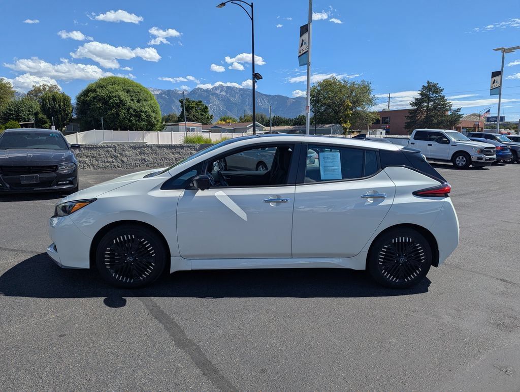 Used 2025 Nissan Leaf SV Plus FWD image 8