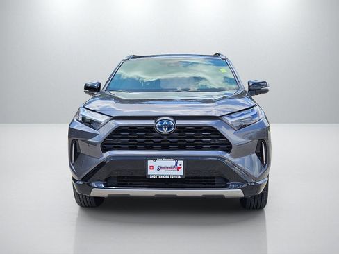 Used 2022 Toyota RAV4 XSE AWD/4WD image 2