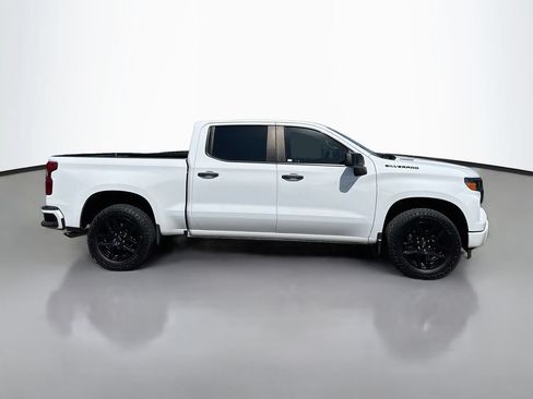 Used 2024 Chevrolet Silverado 1500 Custom w/ LPO, Dark Essentials Package RWD image 8