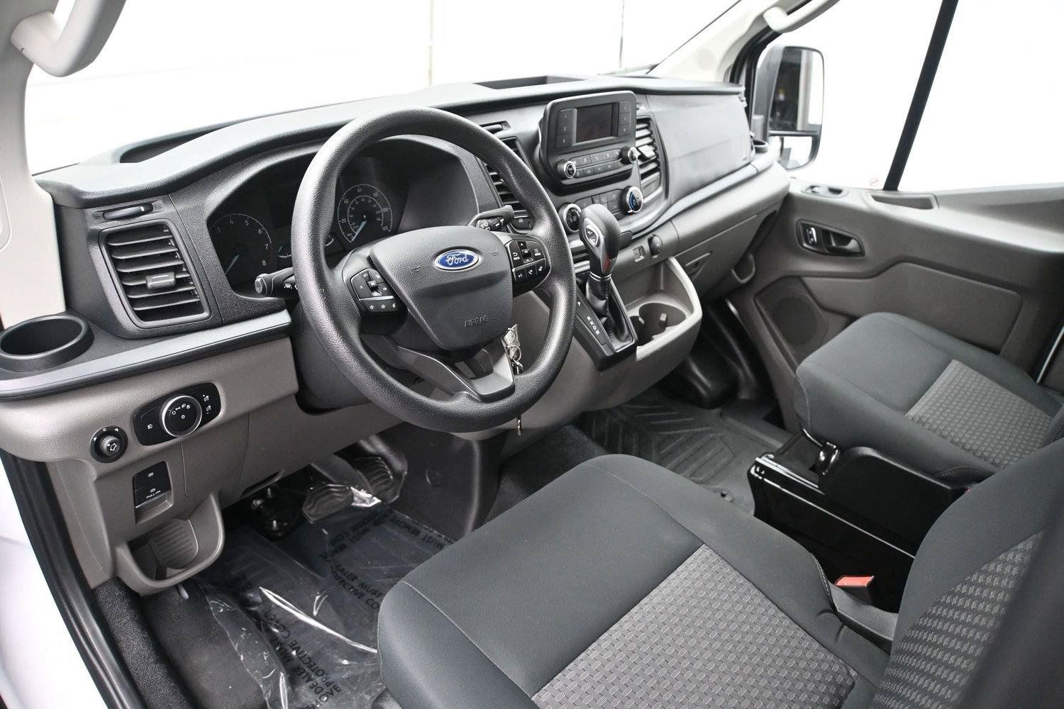 Used 2025 Ford Transit 250 Low Roof w/ Exterior Upgrade Package RWD image 35