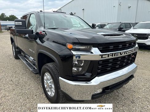 Used 2022 Chevrolet Silverado 2500 LT w/ Convenience Package AWD/4WD image 11