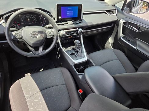 Certified 2025 Toyota RAV4 XLE FWD image 7
