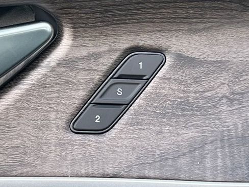 New 2025 Jeep Grand Cherokee Limited w/ Trailer Tow Package image 15